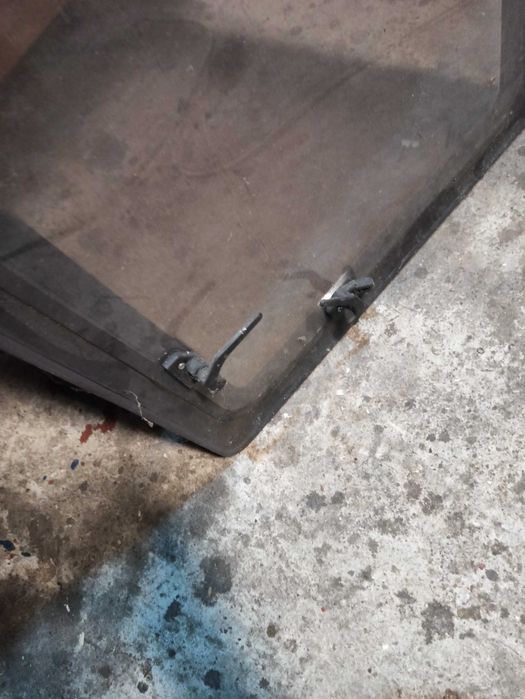 okno kamper przyczepa  POLYPLASTIC  Roxite  wymiar na zdjęciu