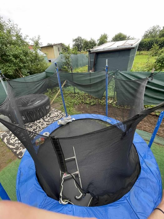 Trampolina ogrodowa