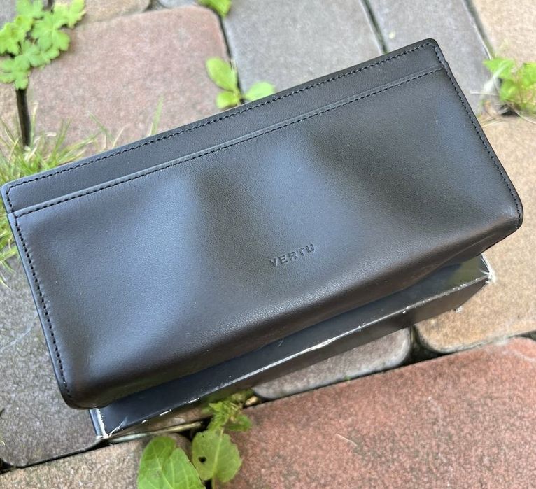 Чехол оргонайзер Vertu