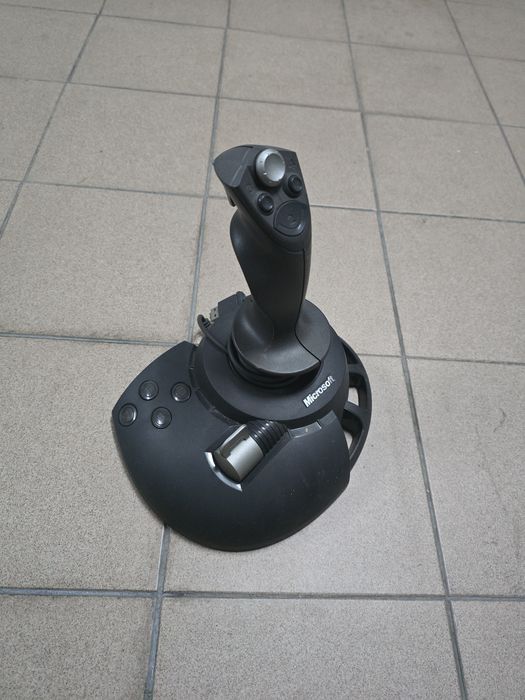 Microsoft Joystick64332167457153123