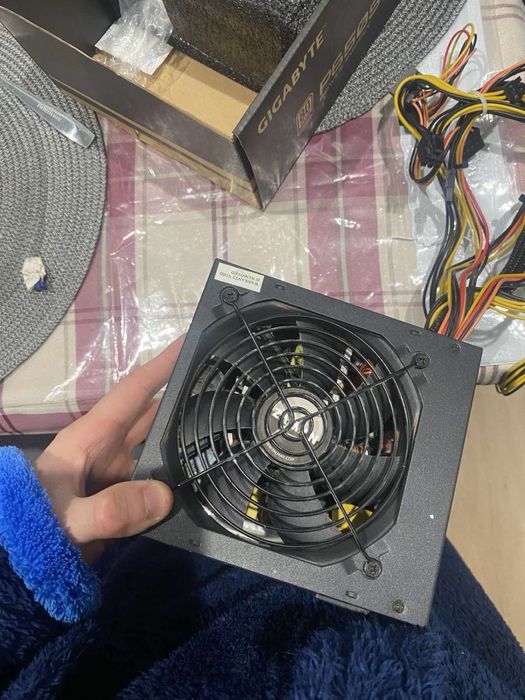 Блок живлення пк