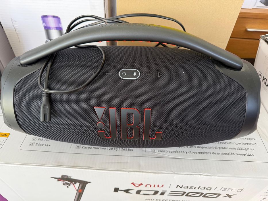 Coluna JBL Bombox 3