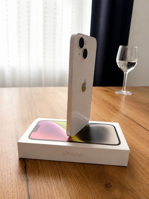 iPhone 14 128 GB – stan bardzo dobry + nowy pokrowiec+ kabel