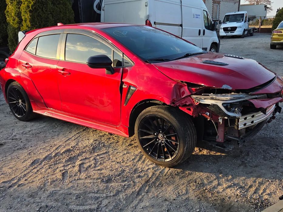 Toyota GR Corolla Toyota corolla GR 4X4 305ps 2023r pali jeżdzi