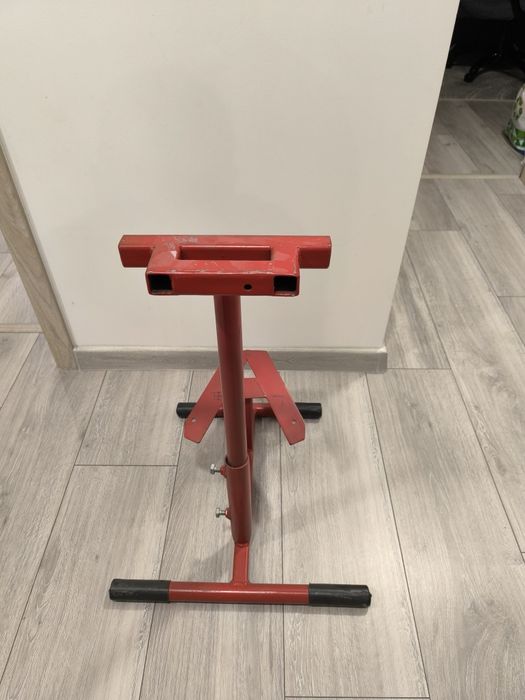 Stojak do kierownicy gamingowej