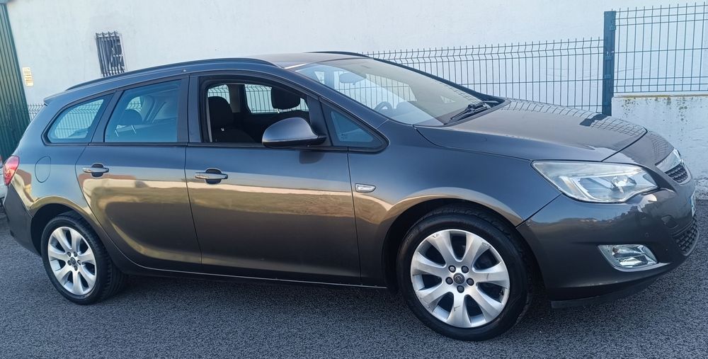 Opel Astra Enjoy Sport Tourer 1.3 CDTI