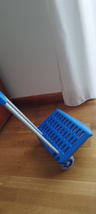 Vendo troley como novo