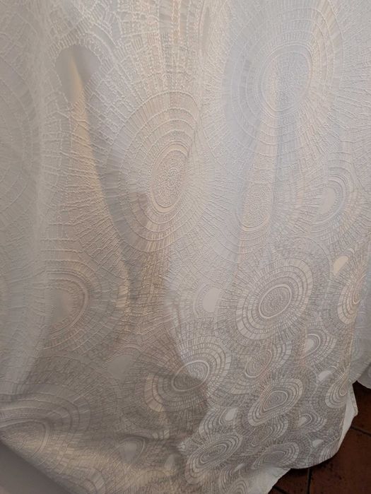 Conjunto de 4 cortinas e varão de cortinas