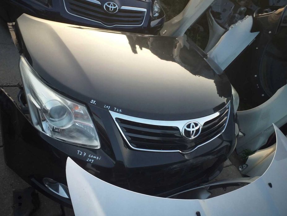 Toyota Avensis разборка бампер запчасти на Toyota Avensis