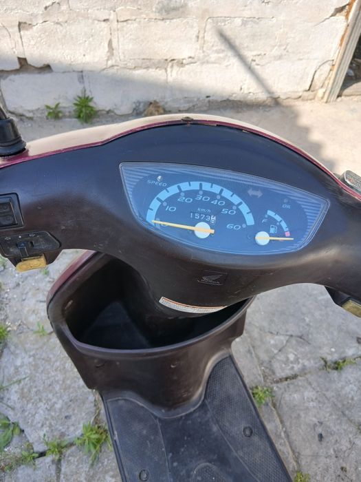 Скутер Honda tact 51