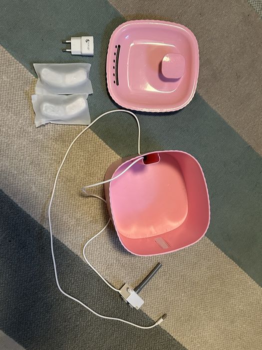 Sprzedam fontanne dla kotow