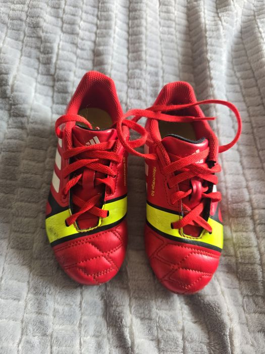 Adidasy korki dziecięce.