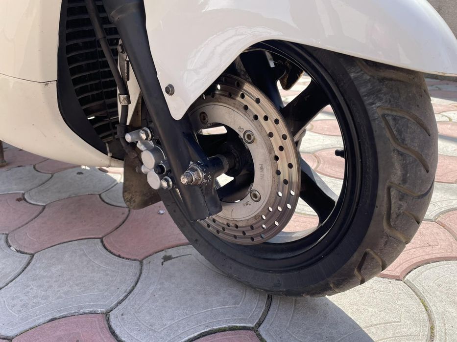 Продам скутер Speedgear bourgman 250