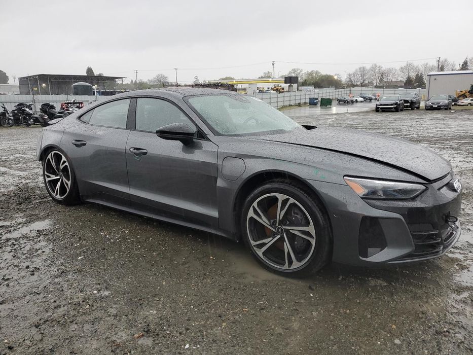 Бампер Audi E-tron GT разборка Ауді етрон запчастини авторозбірка