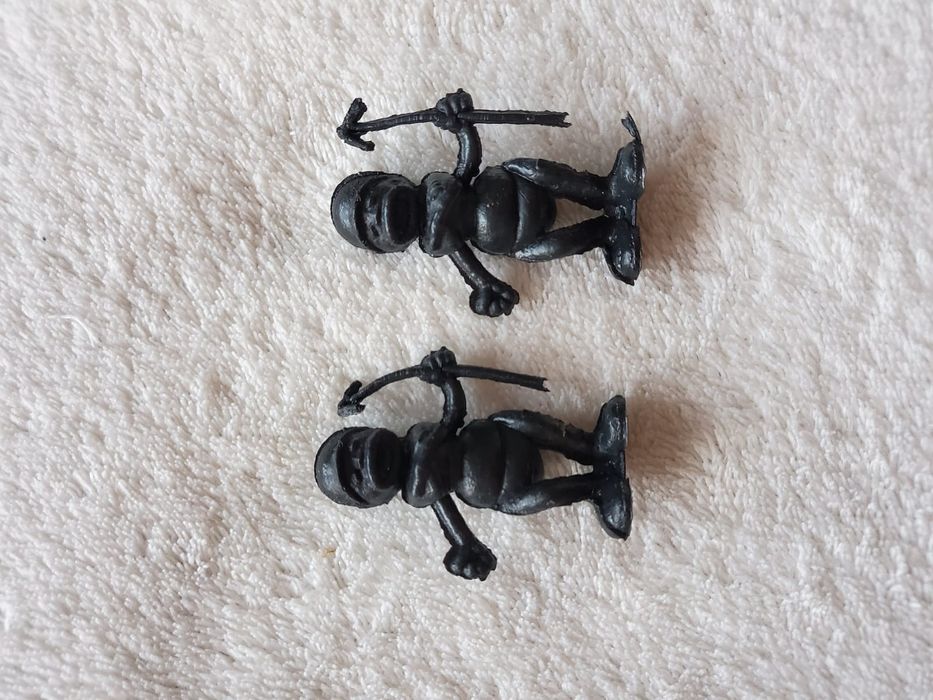 Figurki mrówka Pszółka Maja prl