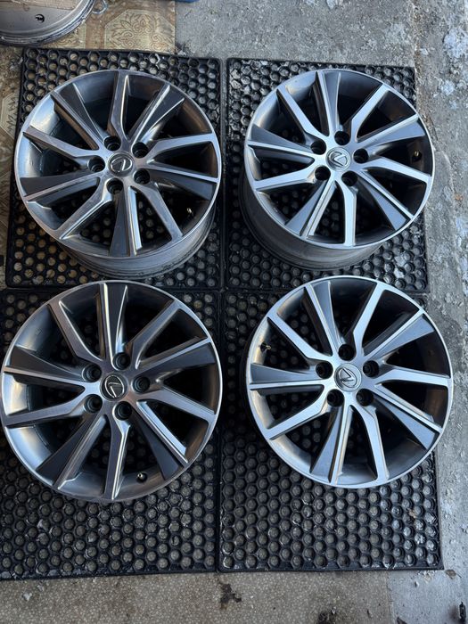Диски оригінал lexus es is gs Toyota Camry avalon avensis 5 114,3 r17