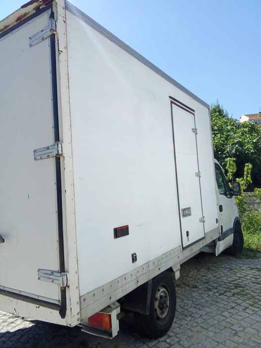 Mudanças transportes e montagens profissionais