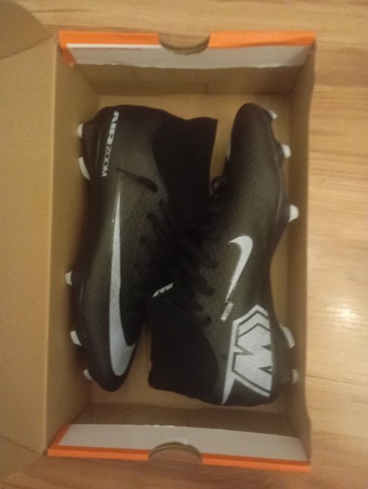 Korki Nike Mercurial superfly 10 w bardzo dobrym stanie R.41