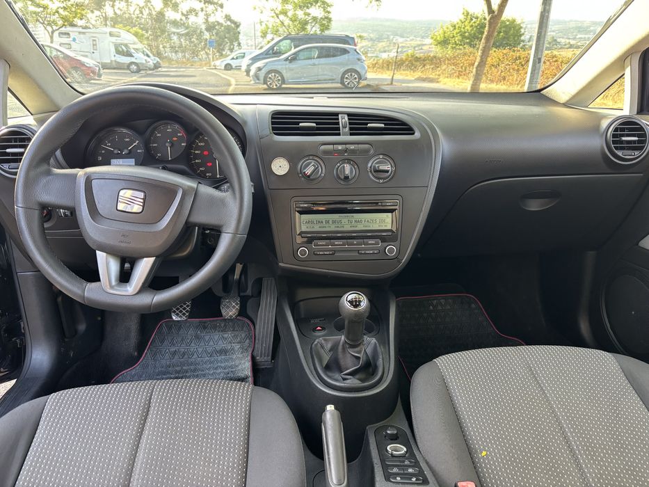 SEAT Leon — fotografia 7