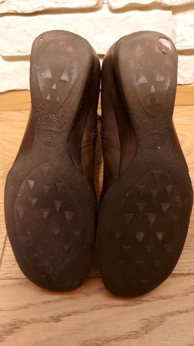 Kozaki Ryłko na koturnie