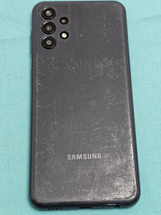 Samsung galaxy A13 4G + capa
