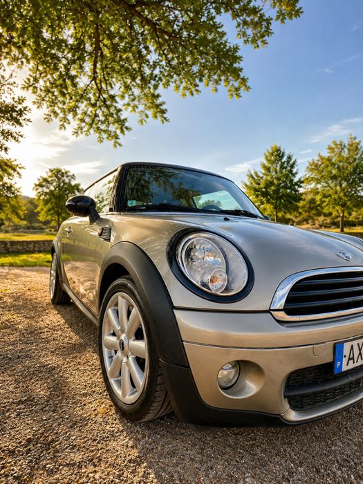 MINI Cooper 1.6 122cv | Tecto Panorâmico | Revisões em Dia