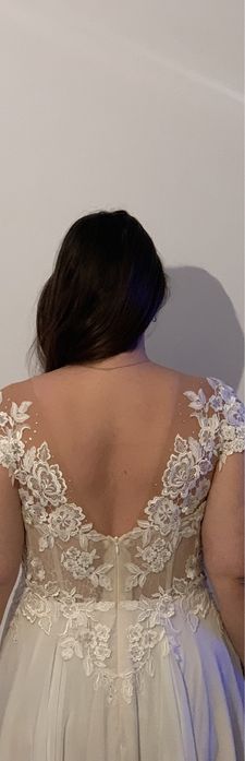 Suknia ślubna, muślinowy dół