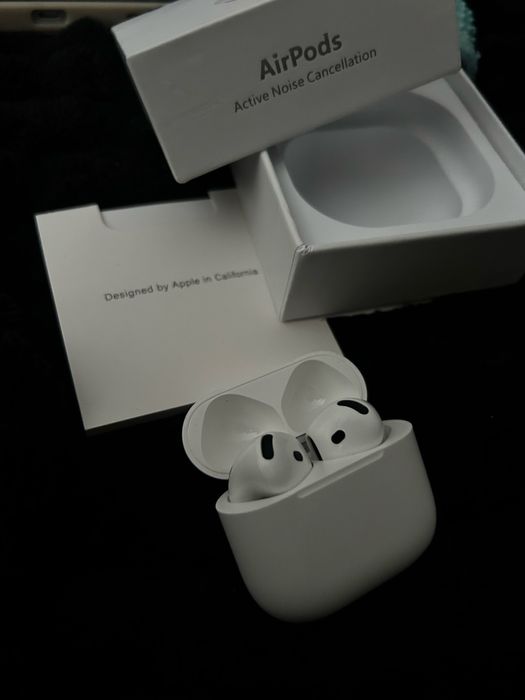 sprzedam air pods 4