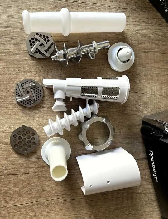 М’ясорубка нова електрична / мясорубка электрическая - соковижималка