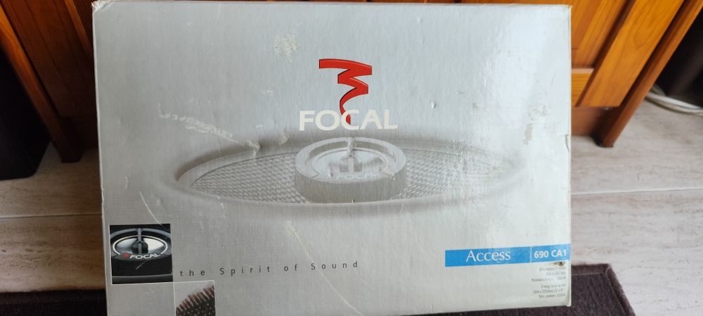 Colunas Auto Focal Access 690 CA1