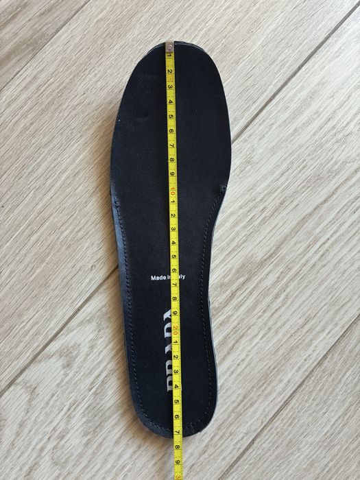 Stylowe buty  od ręki Prada