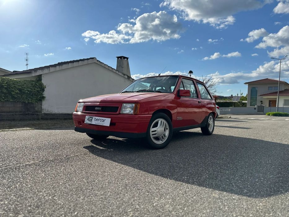 Opel Corsa 1.6 GSi