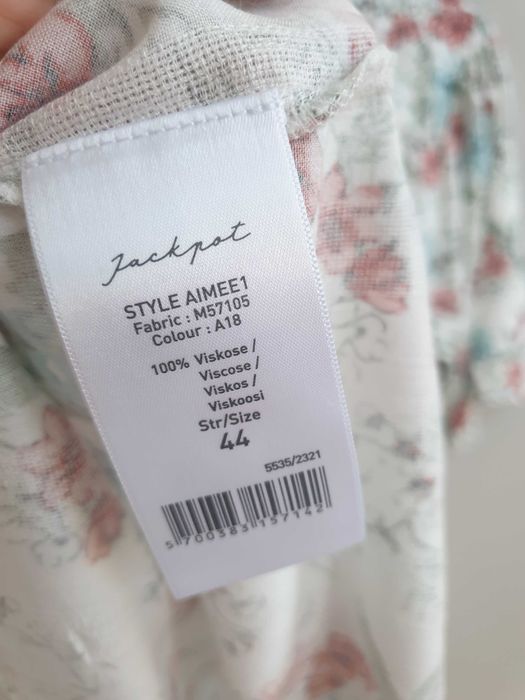 Biała bluzka z wiskozy Jackpot 44 46 oversize kwiaty