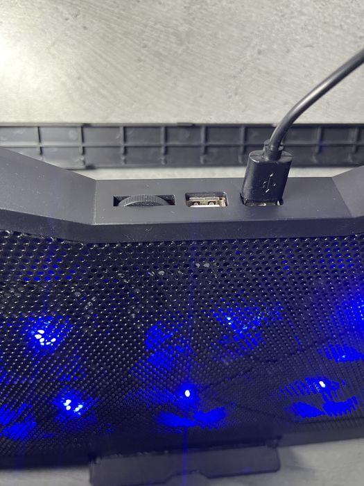 Подставка для ноутбука с охлаждением | 6 вентиляторов | LED подсветка