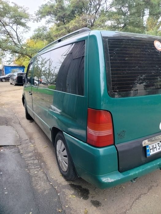Мерседес Вито 112 2.2 дизель . Mersedes vito