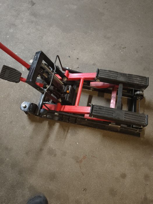 Podnośnik ATV 680 kg