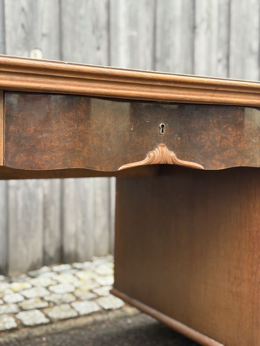 Klasyczne biurko gabinetowe Art Deco miedzywojenne