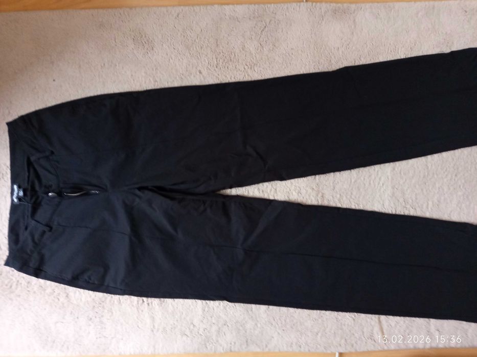 Spodnie dzwony , prettylittlething, 38