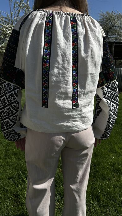 Сорочка борщівська