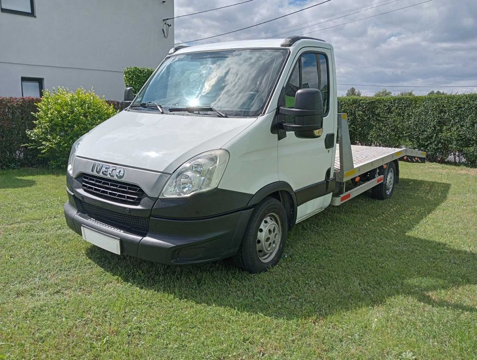 Auto laweta IVECO 35S11 2012r