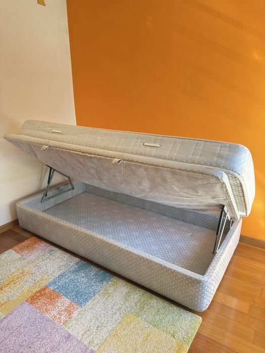 Cama com sommmier