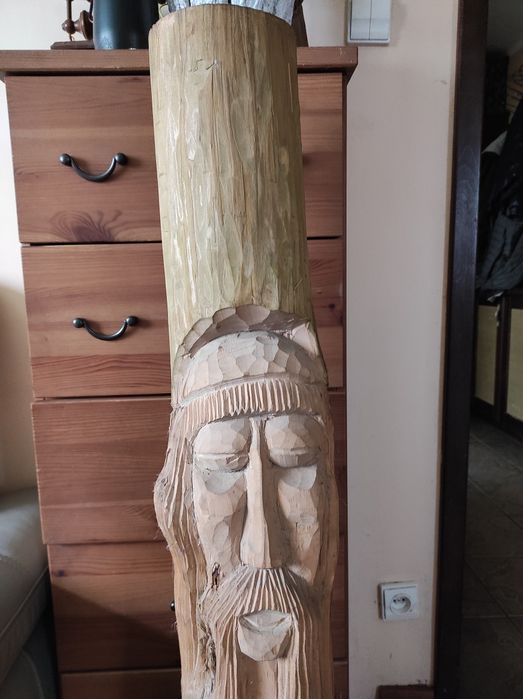 Rzeźba świątek drewno