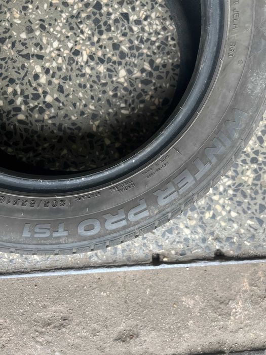 205/55r16 tourador opony zimowe 2 szt 2020r jak nowe ! bieżnik 7mm !