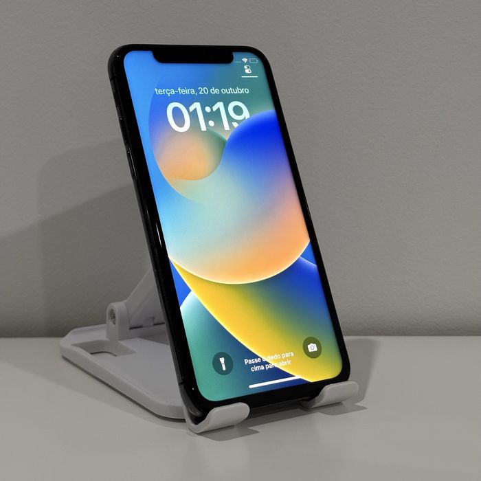 iPhone X - 64GB - Desbloqueado