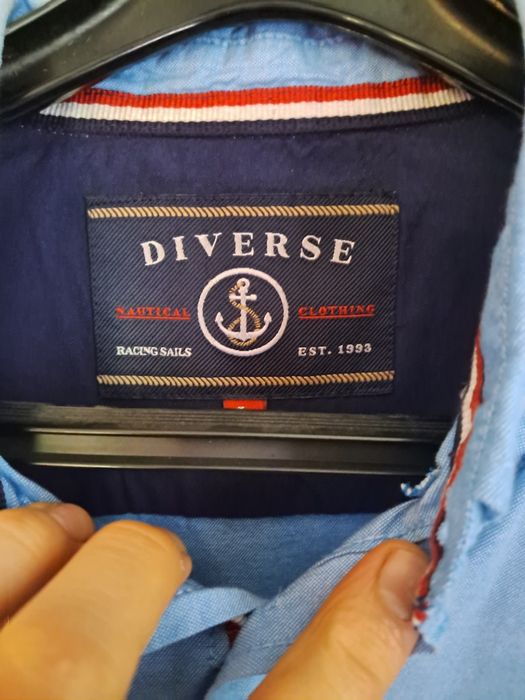 Niebieska koszula Diverse