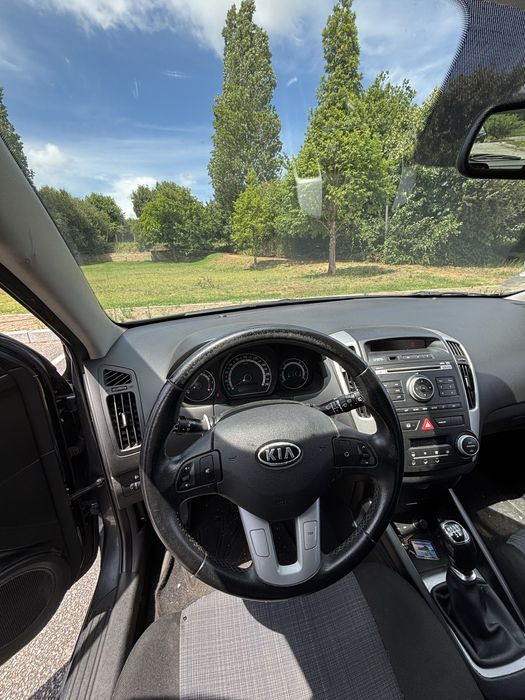 kia ceed 1.4 / 100 mil km