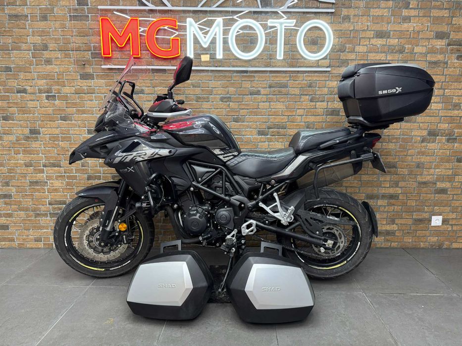 Benelli TRK 502 OUT 21 16 mil Kms