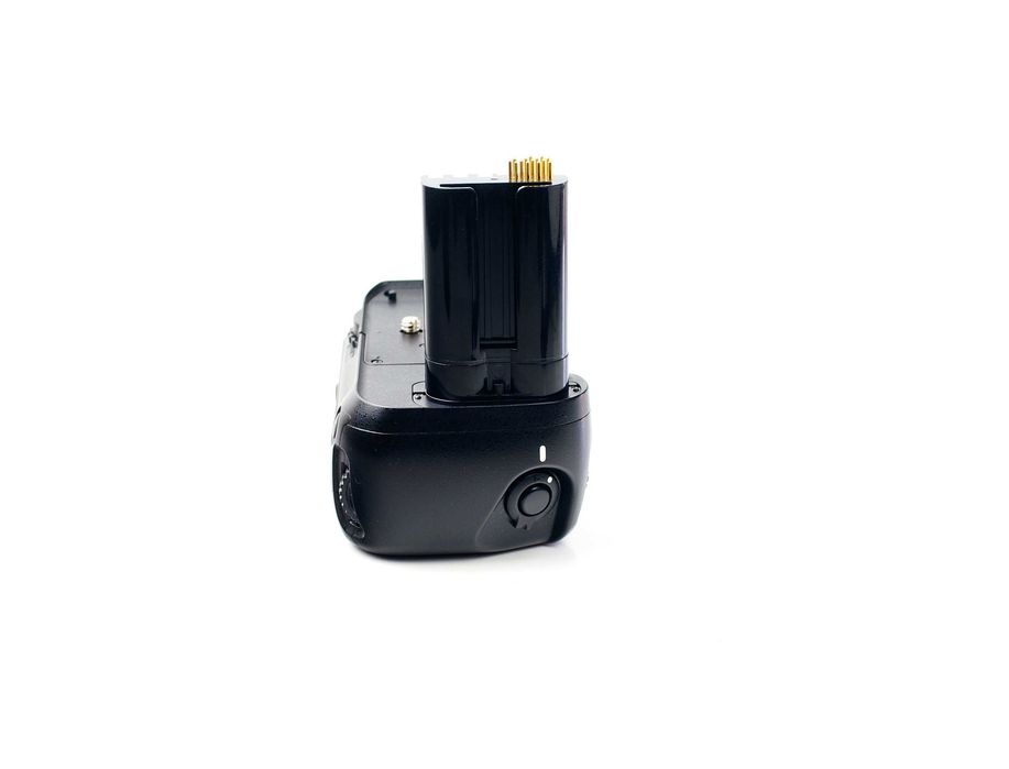 Battery Grip Nikon D80 D90 2xAKU - Bez Koszyka - Stan BDB -