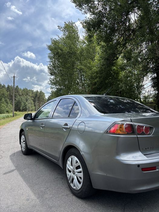 Mitsubishi Lancer 2014
