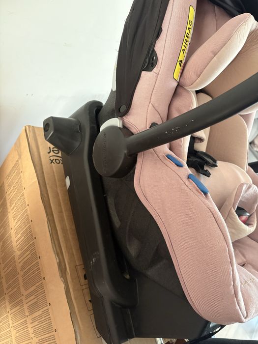 Fotelik Avionaut Pixel Pro z bazą